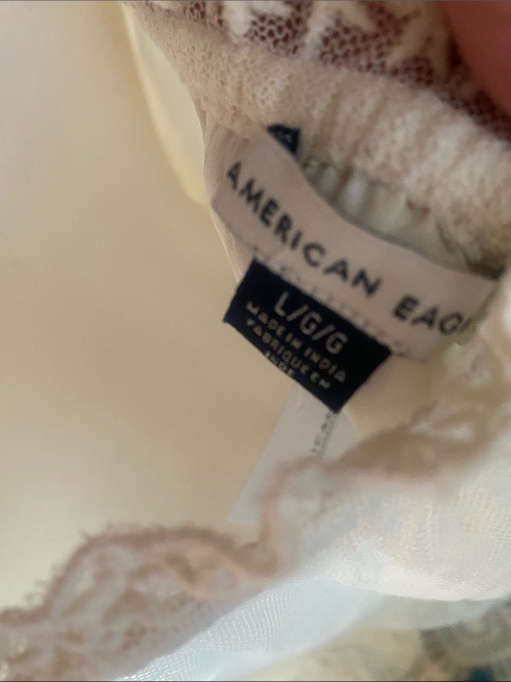 American Eagle Outfitters Cream Lace Ruffle Crop Cami - Picture 4 of 4
